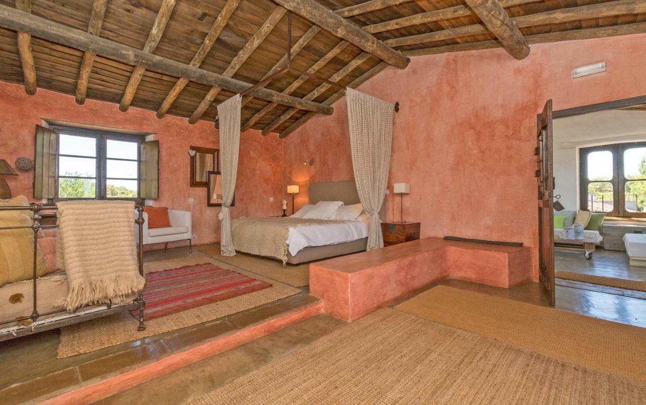 보르바 Monte Da Fornalha B&B 외부 사진